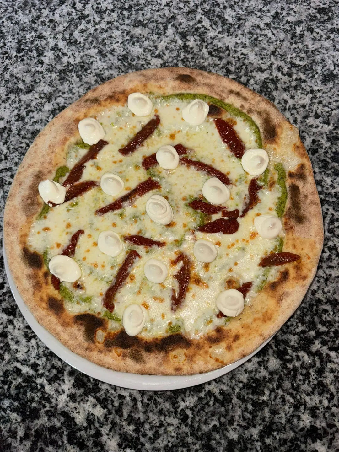 Pizza dolce Nutella